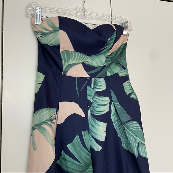 Lulus Tropical Print Jumpsuit Size XS - Picture 3 of 12